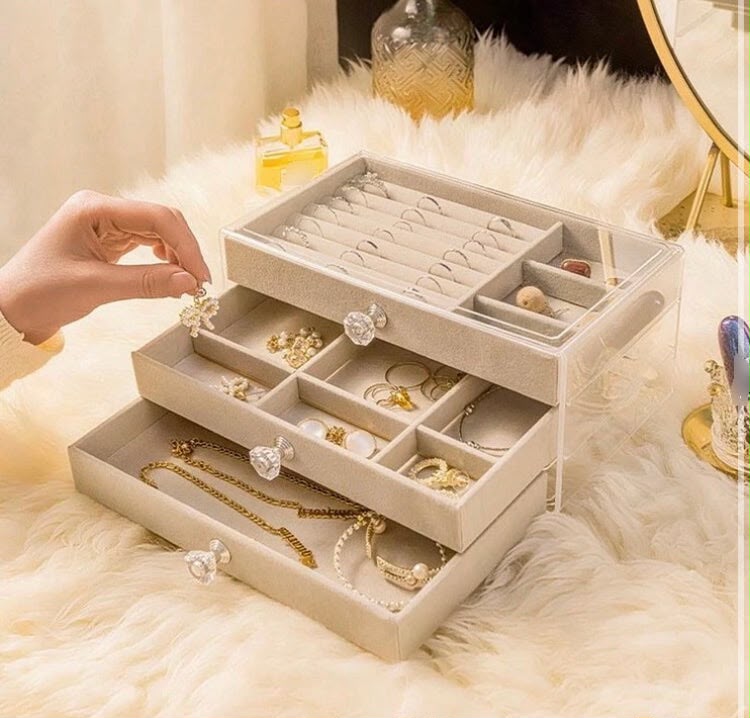 Acrylic 3 Layers Jewellery Box  || Elegant Organizer Bracelets, Earrings, Rings, Pendant, Watches || Luxury Gifts for Your Loved One || Premium & Imported Quality